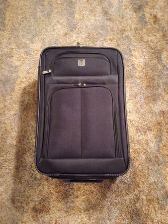 Rolling, Airline Carry-Ons - $20 (Madison)63469643725059123