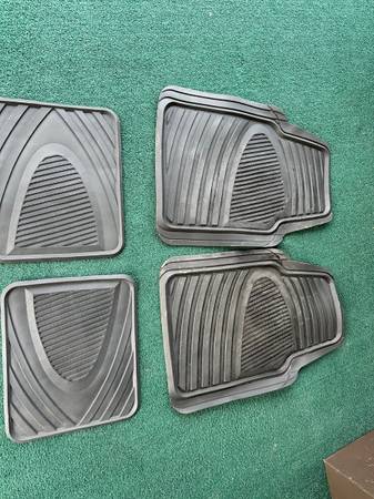 Rubber Floor Mats 1