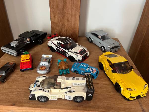 Lego car n robot sell 1