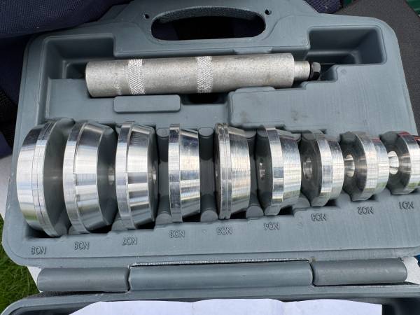 MATCO TOOLS BRS9 9 PIECE BEARING RACE AND SEAL DRIVER SET 1