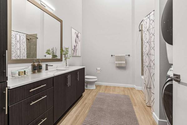 $2,611 / 1br - 824ft2 - On-Site Dog Park, Community Room with Private Offices (Silverdale)63688626728577122