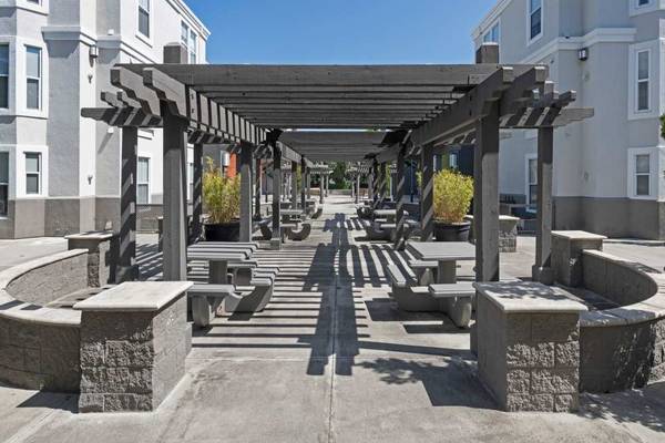 $4,714 / 2br - 1237ft2 - Business Center, 2BD 2BA, In Cupertino (cupertino)63667941748353120