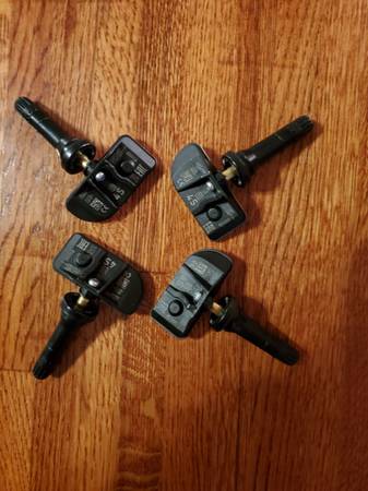 TPMS TIRE SENSORS 1
