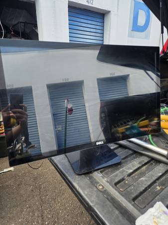 Dell Computer Screen 1