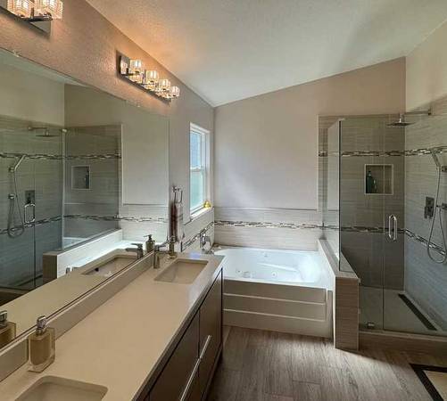 $1,010 / 1br - Spacious 1 bedroom & 1 bath condo (950 sq ft) located on 2703 Mathews (berkeley)64045196859906123