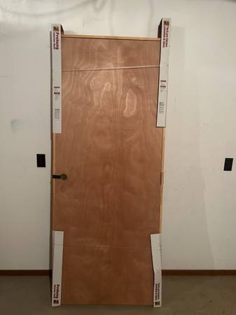 RB RELIABILT PREHUNG INTERIOR DOOR 1