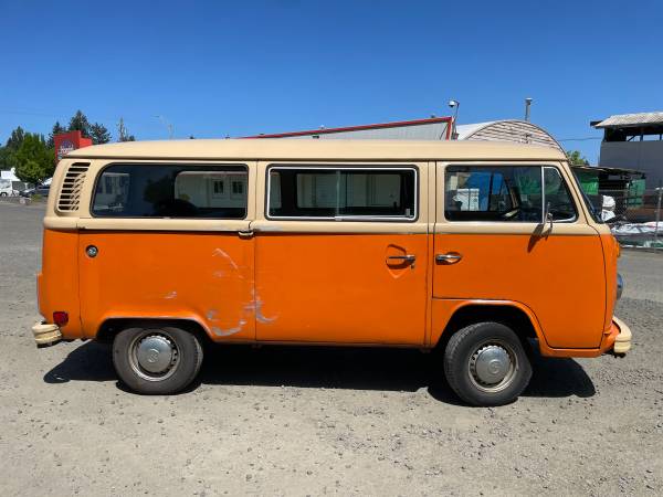 Transporter / Autobús VW de 1979 - $9,000 (Tumwater Hill)63654705835395123