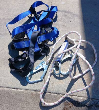Safety Harness 1