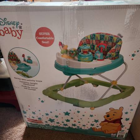 Disney Baby Walker 1