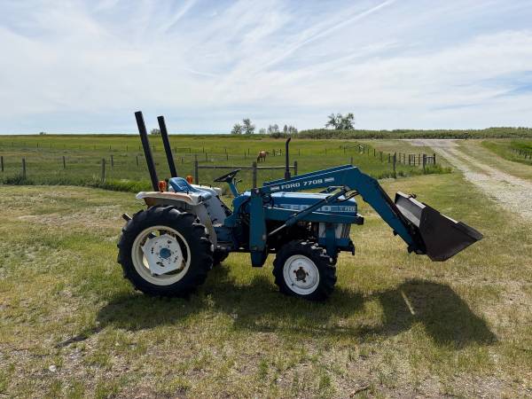 Ford Tractor 1