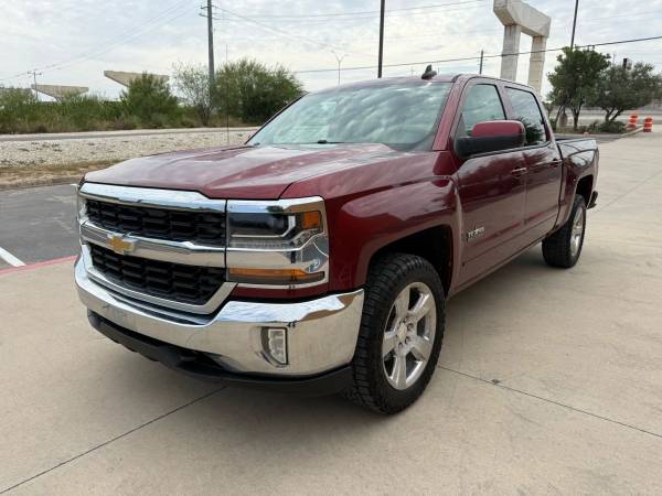 1 2016 Chevrolet Silverado 1500 Crew Cab - Financing Available! 1