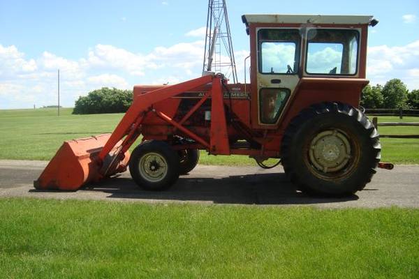 Allis Chalmers 185 Diesel Loader Tractor 1