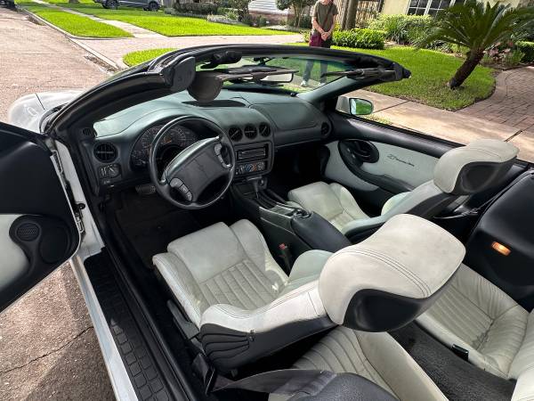 Classic 94 Pont Trans Am convertible, low miles - $22,500 (Galleria)63622466143489121
