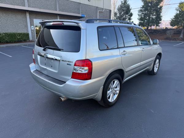 2007 Toyota Highlander Hybrid (asiento de tercera fila) - $6,90063654705772673124
