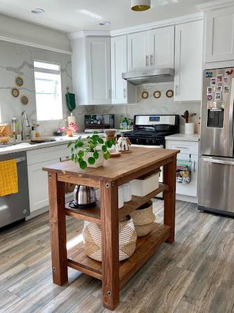 Kitchen Island - Butcher block top - custom sizes - Solid wood const 1