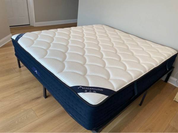 DreamCloud Memory Foam Queen Mattress, barely used and like new. Huge savings! 1