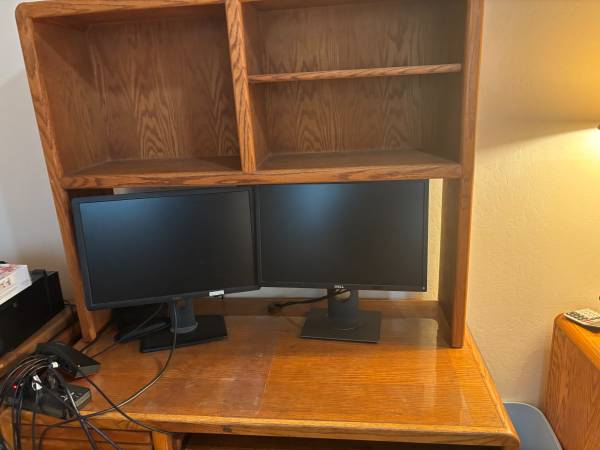 Oak Computer Desk with Shelves 1