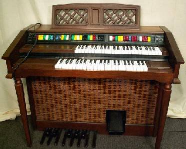 Lowrey Genie 44 – A Blast from the Musical Past 1