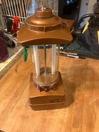 Vtg.Ray-O-Vac Lamp Lantern Sportsman 360 Fluorescent Camping 1970's 1