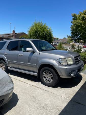 2003 Toyota sequioa - $5,500 (Milpitas)63624193304195121
