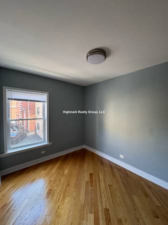 $1,900 / 2br - 🌸☀️🕊️Rogers Park Radiance! Sun-Kissed 2BD, In-Unit W/D🌸☀️🕊 (Chicago)64041811247747124