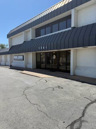 $4,000 / 2304ft2 - 2304 sf office space/church space (Reno,NV)63682238033795121