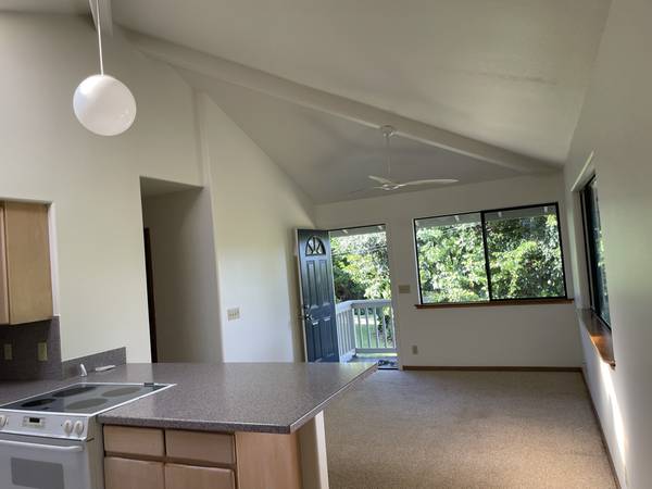 $2,200 / 2br - 800ft2 - 2 Bed, 1 Bath Cottage (Haiku)63939529665667122