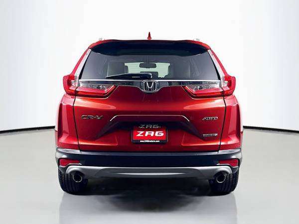 2018 Honda CR-V Touring - $24,995 (_Honda_ _CR-V_ _SUV_)63475789860737123
