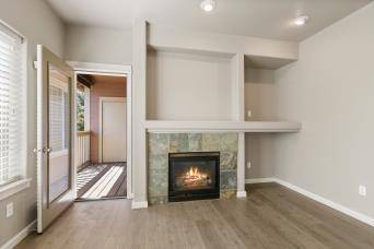 $1,785 / 1hab - 812ft2 - ¡RARA! 1 HABITACIÓN EN WESTSIDE // ¡CAMINA AL RÍO! (BEND)63839291654019120