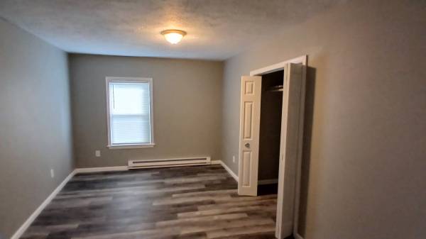 $1,950 / 3br - 3 Bed/1Bath 2nd floor Apartment (Pasadena, MD)63694817763457122