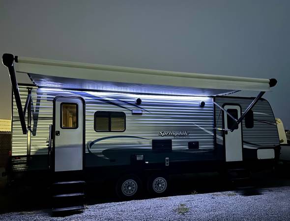 2019 Springdale original owner like new condition - $12,900 (Salinas)63471458159233121