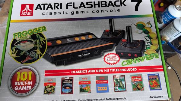 Atari Flashback 7 Game Console 2 Controllers 1