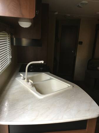 $650 / 1br - Remolque para alquiler (Goliad tx)64038876939266121