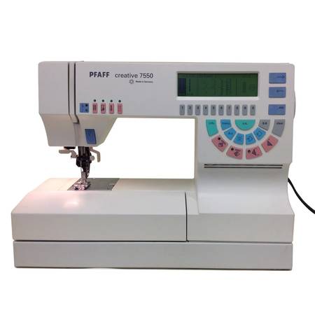 Pfaff Creative 7550 Sewing Machine 1