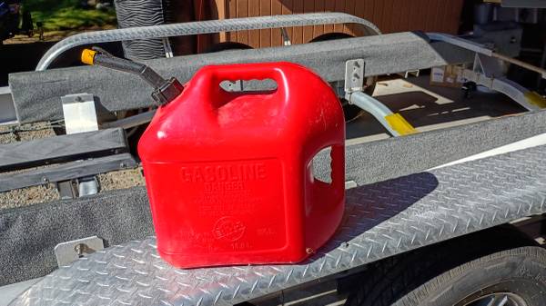 5 Gallon Gas can 1