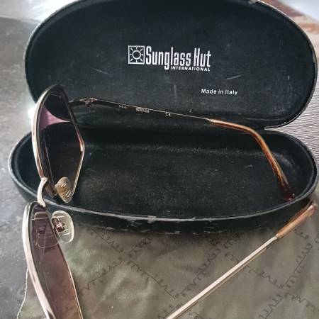 2 pair for 1 price 1