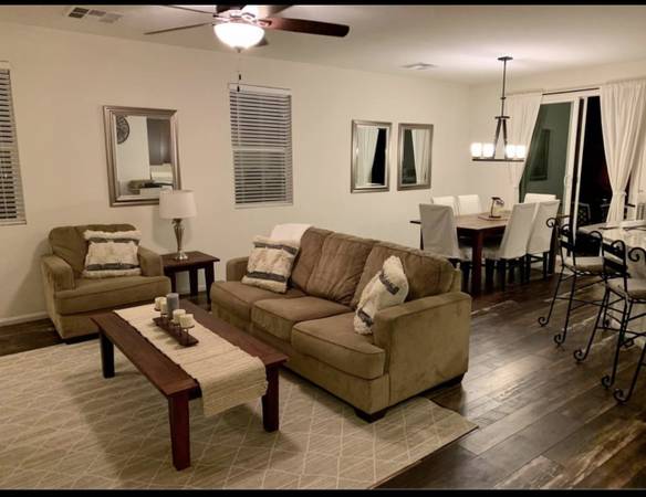 $900 Room for rent in newer home! Resort style community! (Southern highlands)63907026608259122