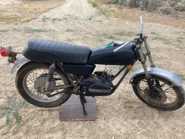 Yamaha RD 350 builder, project 1
