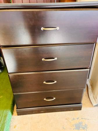 Wood dresser 15x28 1