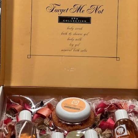 SPA BOX WITH GELS, SALTS 1