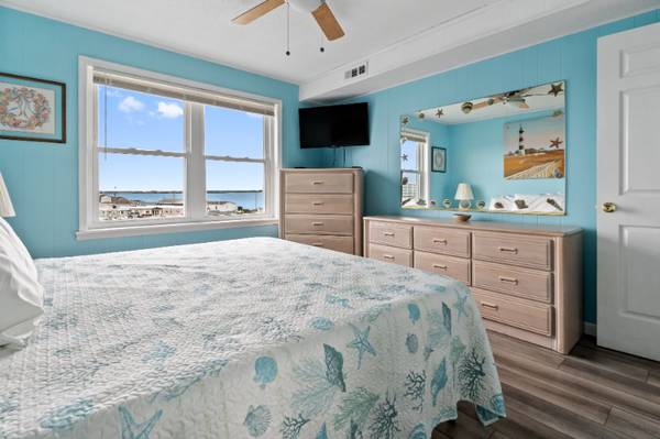 $1400.00 / 2br - 1056ft2 - ALQUILER DE INVIERNO - Condominio de 2 habitaciones/2 baños en Ocean City con vistas al agua63839297239553124