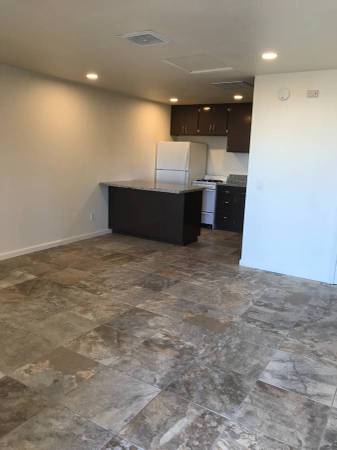 $1,025 Estudio con todas las utilidades incluidas!! Disponible AHORA! (Twentynine Palms)63686265011075120