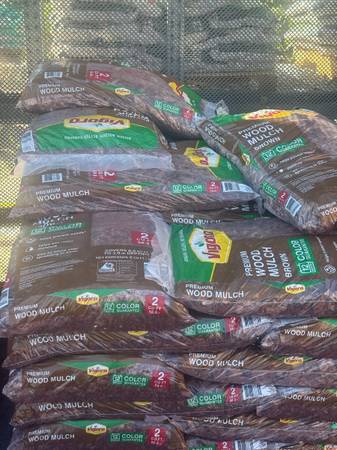 Mulch DEAL at Home Depot (Los Angeles)