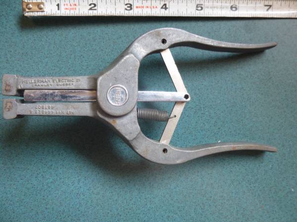 Hellerman Cable Sleeve Expander 1