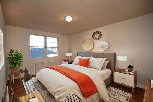 $2,075 / 2br - 820ft2 - ***2nd & 3rd month free on 14-months leases*** (Bethesda)63896034734595123