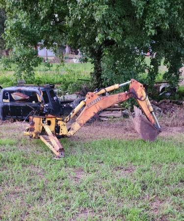 Ford backhoe attachment 1