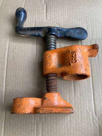 PONY 1” PIPE CLAMP END PIECE 1