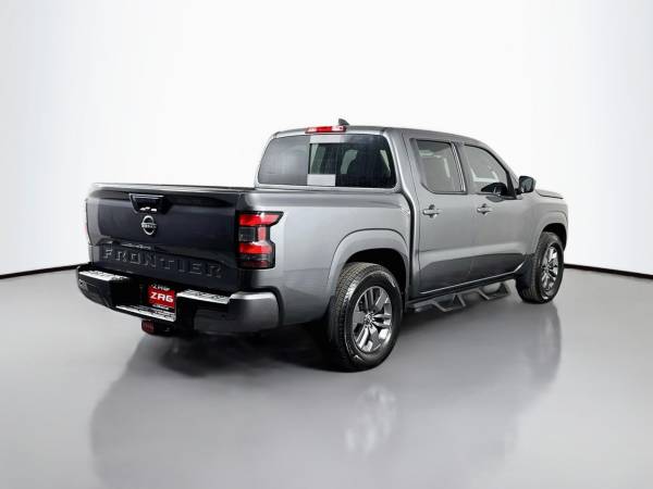 2025 Nissan Frontier SV Pickup - Photo 5