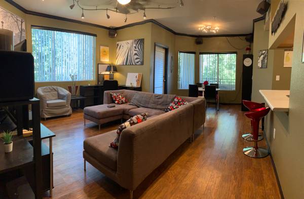 FabulousFurnishedCondoInQuietResortLikeGatedComplexWithPicturesqueView 1