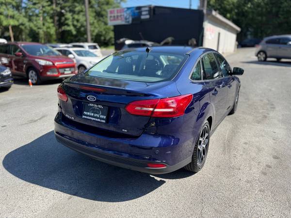 2017 Ford Focus SEL Sedán - $7,500 (Premium Spec Seattle)63476057451265124
